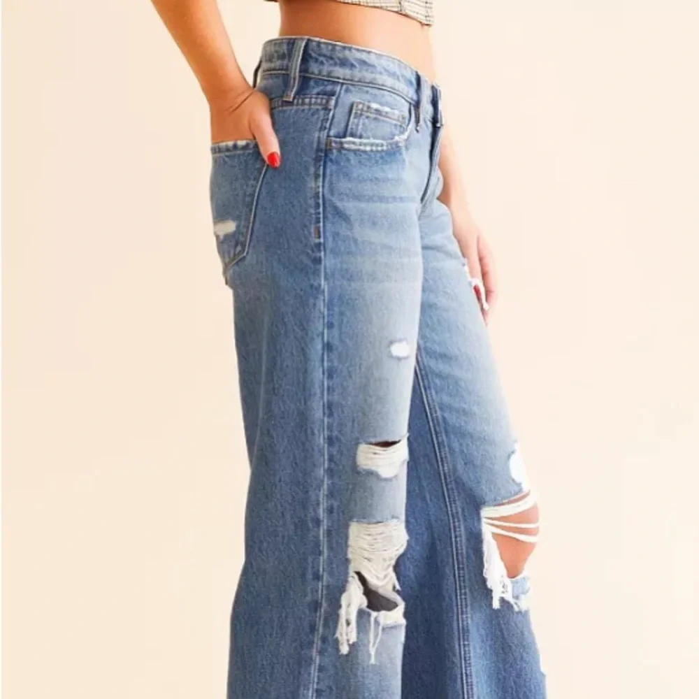 Flying Monkey Black Label Distressed High-Rise Flare Jeans Size 26 New With Tags - Picture 4 of 14